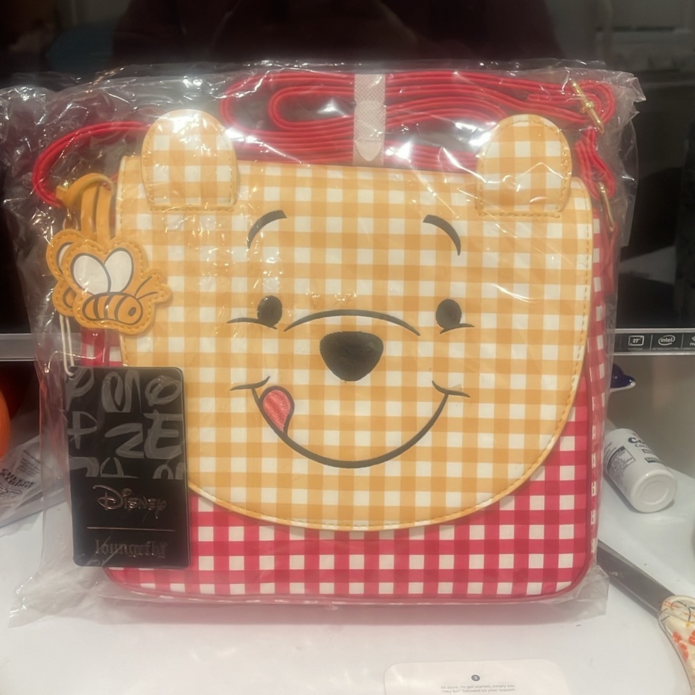 Loungefly Pooh gingham cross body bag